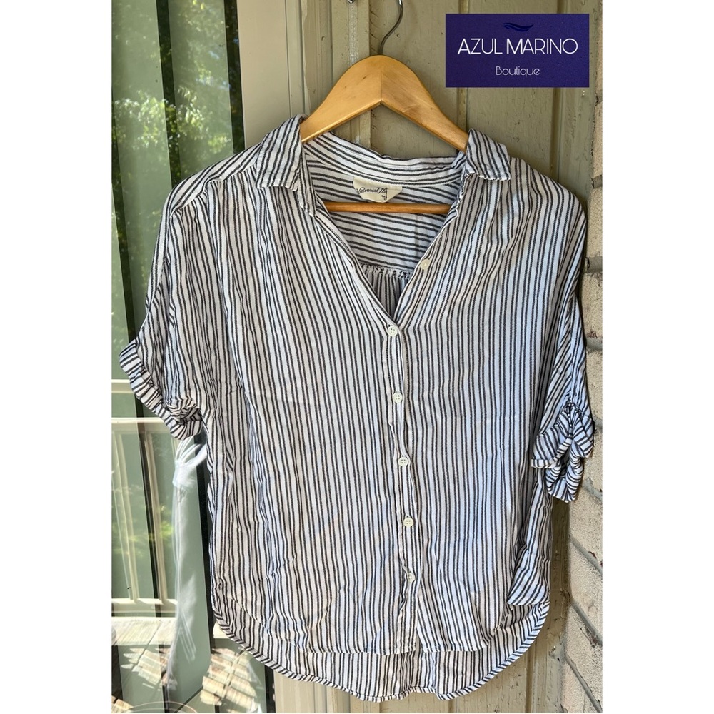 Bundle 2 striped blouses size S — 2 blusas rayadas talla S